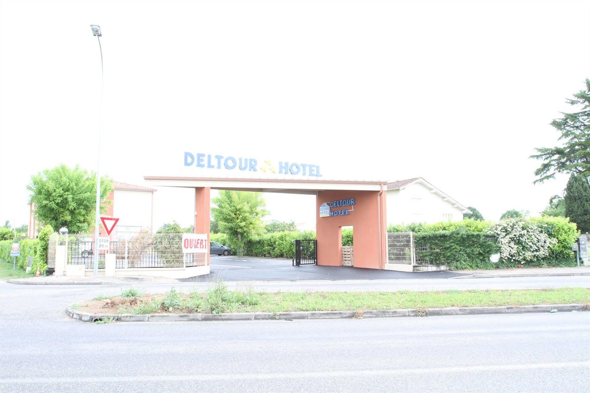 Brit Hotel Confort Villeneuve Sur Lot Bias  Экстерьер фото