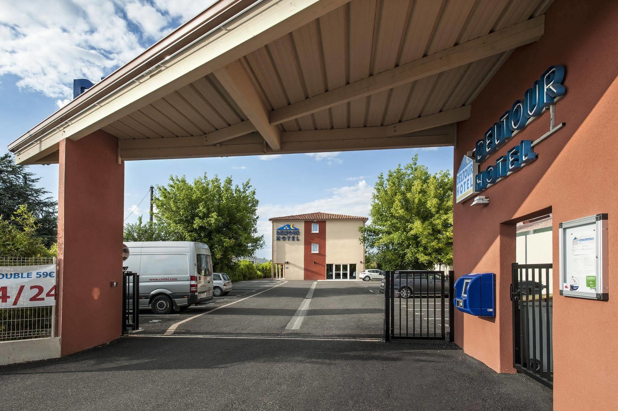 Brit Hotel Confort Villeneuve Sur Lot Bias  Экстерьер фото